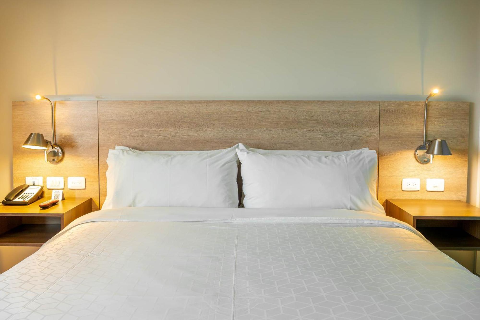 Holiday Inn Express Yopal By Ihg Exterior foto